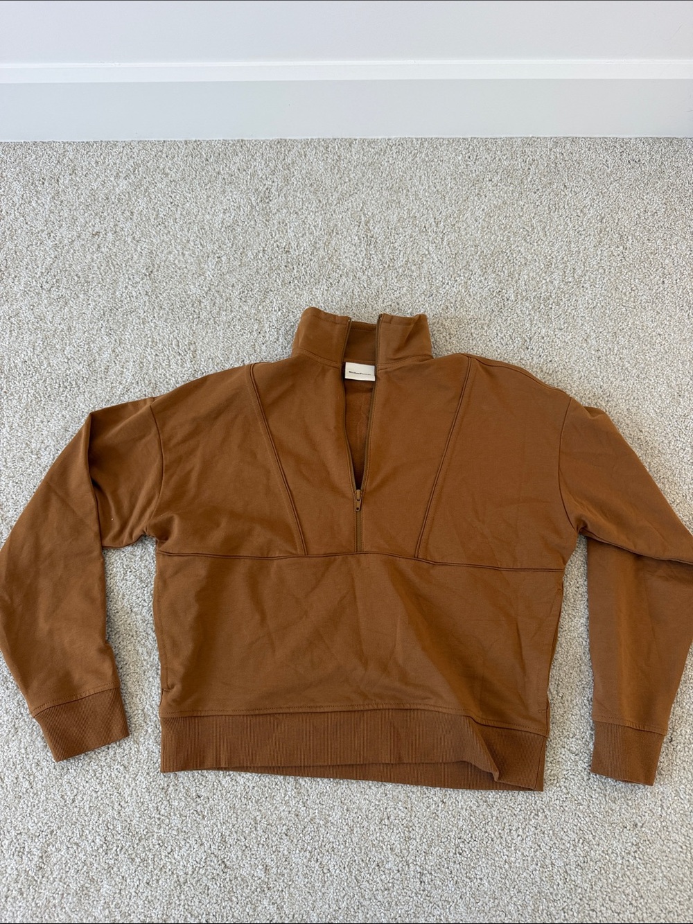 Half-Zip Pullover Sweatshirt in Warm Brown